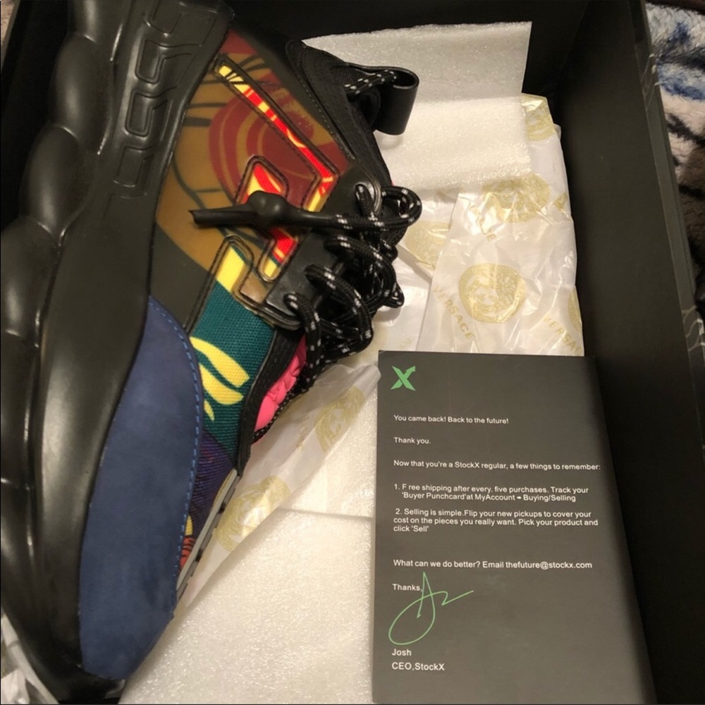 Versace Chain Reactions - Picture 4 of 4